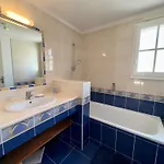 Vakantiehuis Charmante 6 Pers, Calme, Piscine Privee - Fr-1-323-580